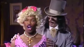 Dracula Meets Ugly Wanda