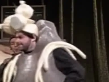 As Liver and Onions in Saturday Night Live’s Lunch Lady Land (1994). Reviewed scene-context crop after StarMapr abstention.