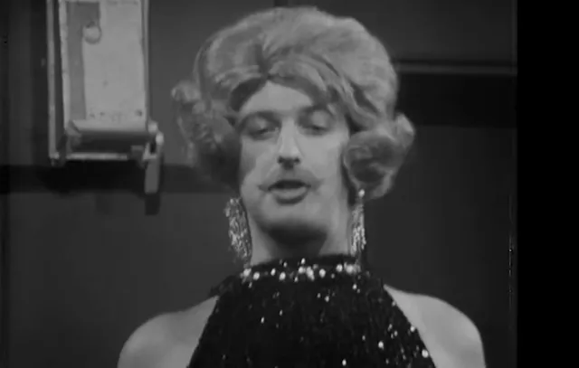 Bubbles (At Last the 1948 Show)