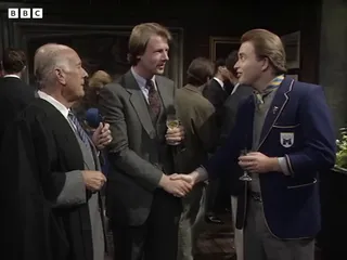 Tim Nice-But-Dim's School Reunion