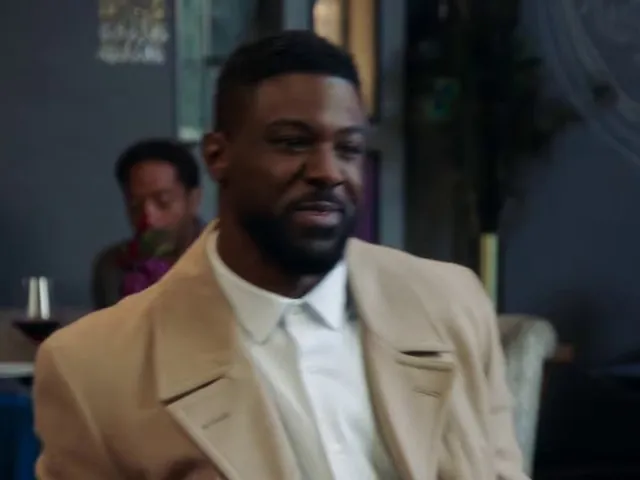 Lance Gross as Jason in Invisible Date (A Black Lady Sketch Show, 2021).
