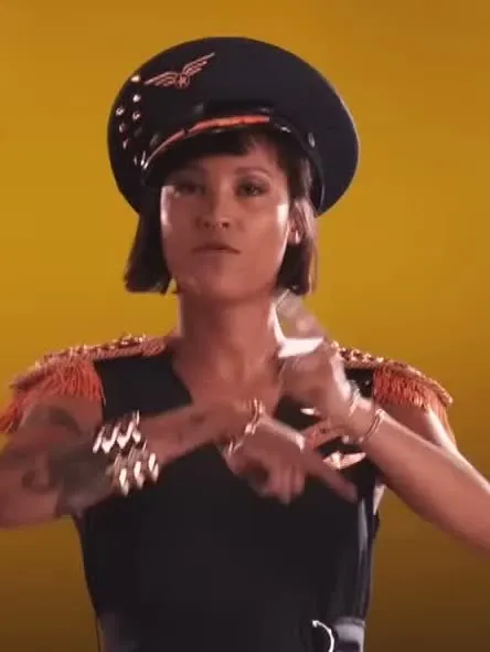 Aino Jawo as a pilot in Dongs All Over The World (Saturday Night Live, 2014).