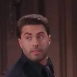 Bailiff in Sumbrella the Court Reporter