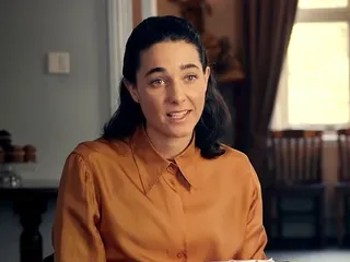 Interviewer