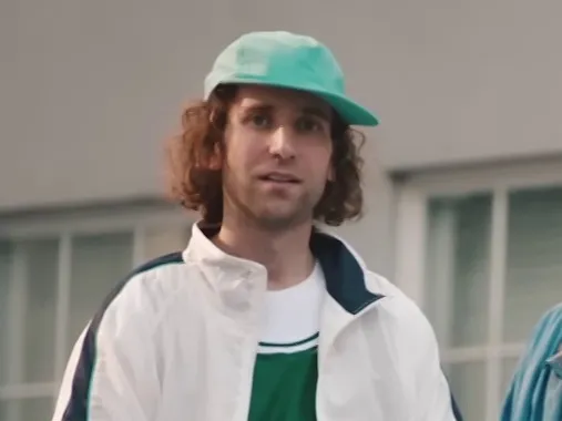 Derek (The Last Fry)