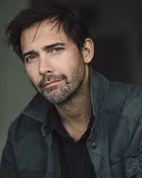 Andrew Bowen