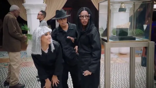 It's Getting Heist in Here