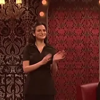 Waitress
