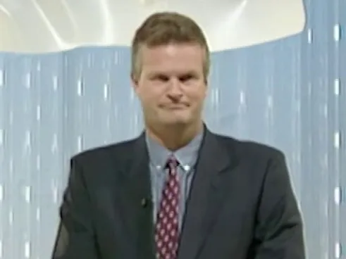 Clive Mantle