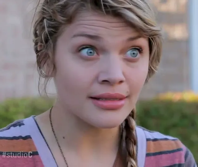 Mallory (Awkward Avoidance Viking)