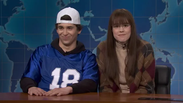 Weekend Update: The Couple You Can't Believe Are Together on Maintaining a Healthy Relationship